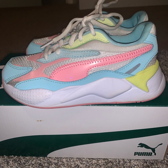 Puma Sneaker & Puma shirt for girls | Bundle alert 🚨 - Picture 9 of 14